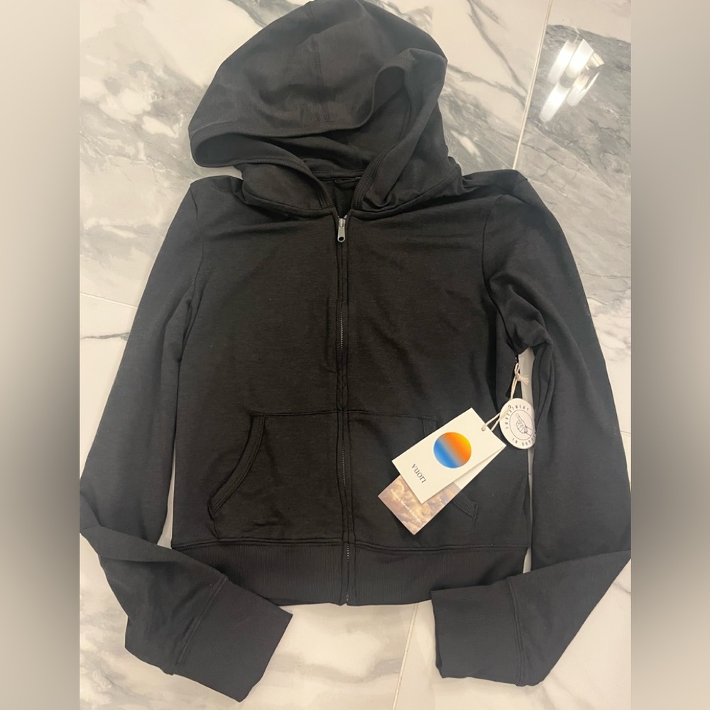 Vuori zip up hoodie new with tags small